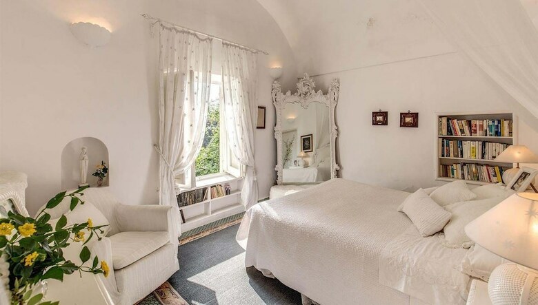 Villa Green Coral