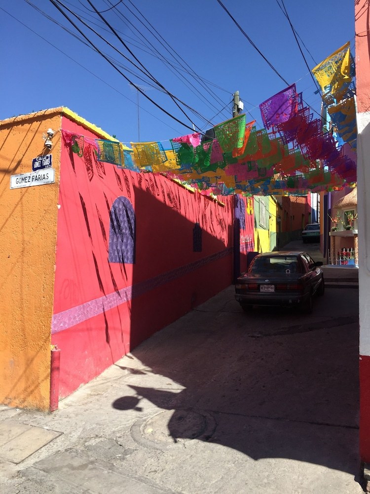 Hotel Downtown Pachuca
