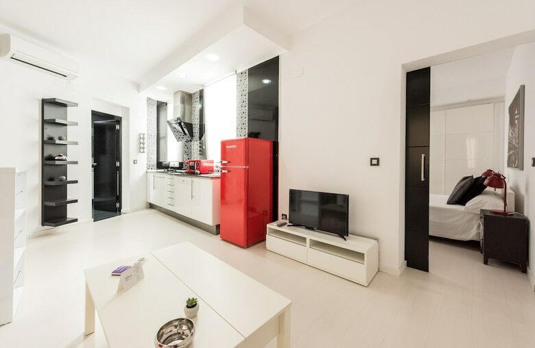 Apartamentos Plaza De La Morer�a City Center