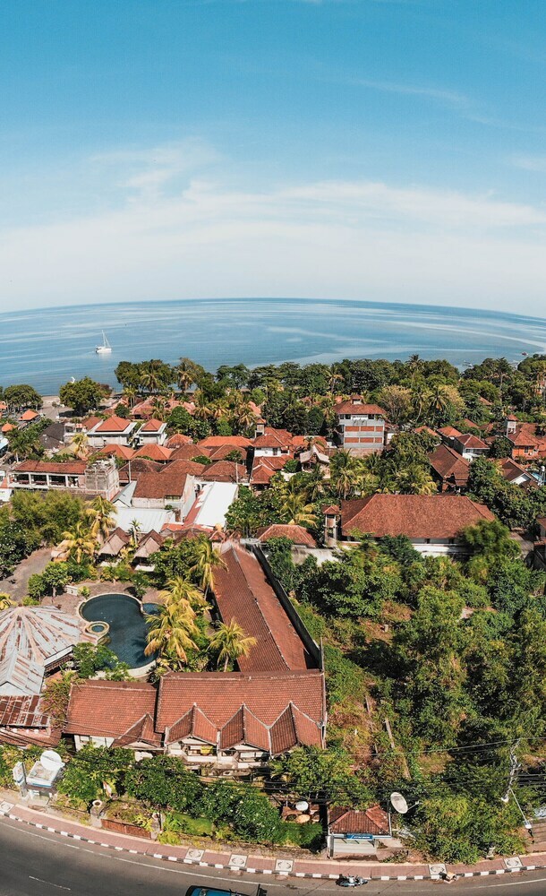 Bed & Breakfast Lovina Palace