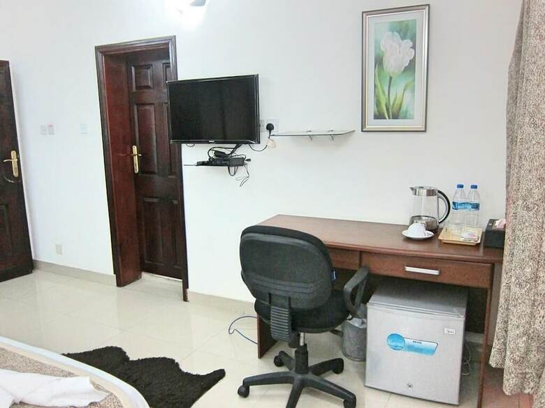 Hotel Gurunar Guesthouse Victoria Island