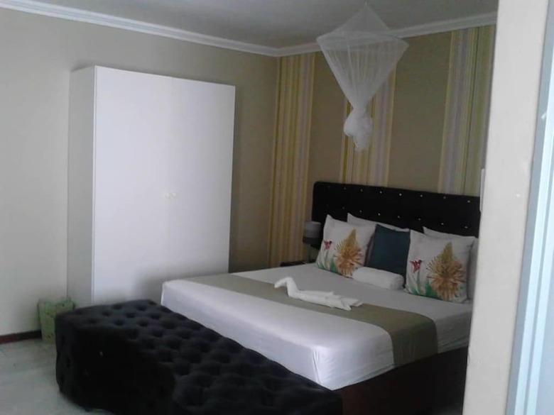 Hotel The New Mall Guest House