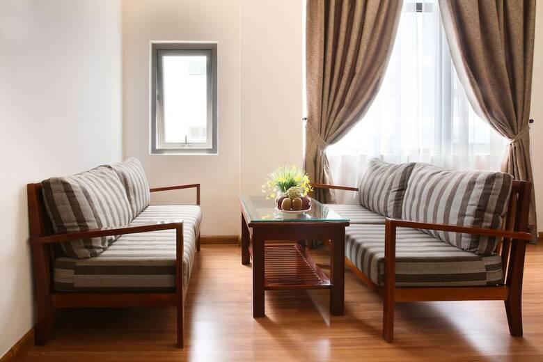 Kingdom Hotel