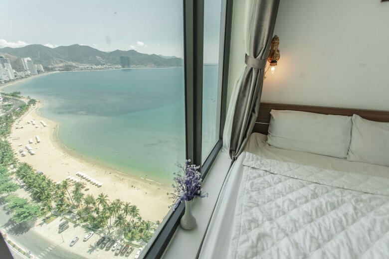 Aparthotel Beach Front Oceanous Apartment