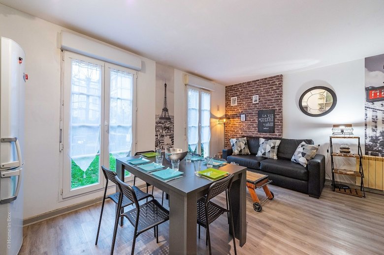 Frenila 2 Bedrooms Apartment - 8 People