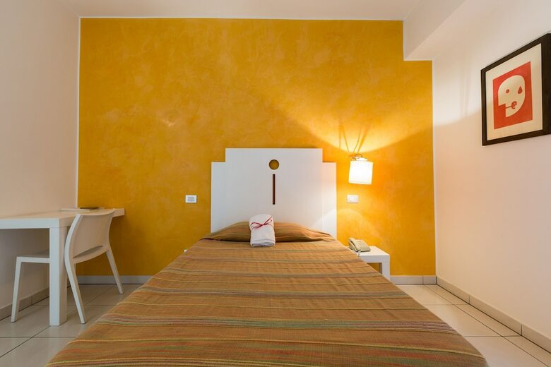Silver Hotel