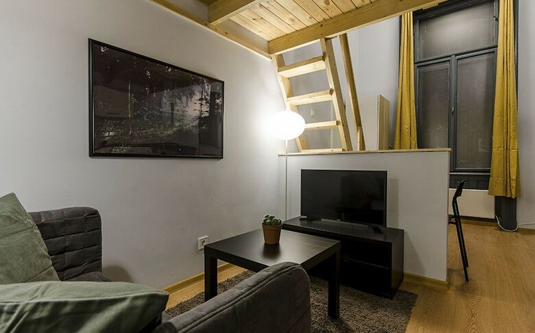 Lime And Mint Apartments