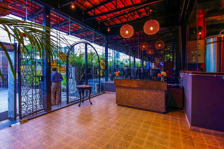 Hotel Mint Otm