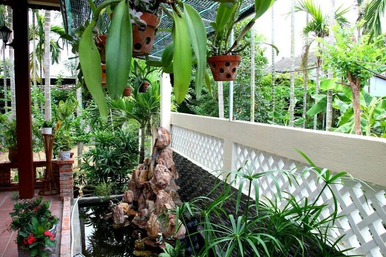 Hotel Village Love Homestay
