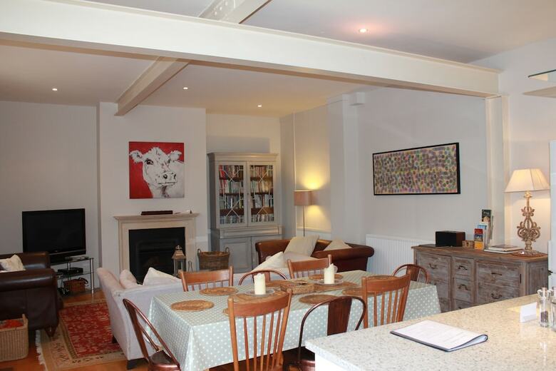Berkeley Coach House