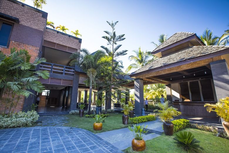 Hotel Ocean Paradise Resort