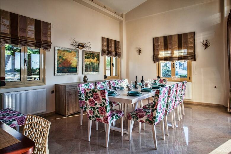Palladio Luxury Villa