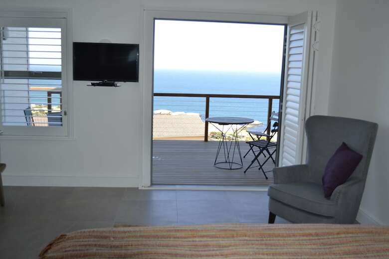 Hotel Oceans Drift Guest House - Adults Only