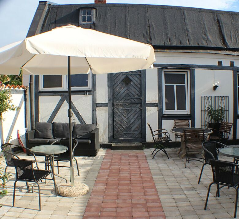 Hotell B�ckag�rden