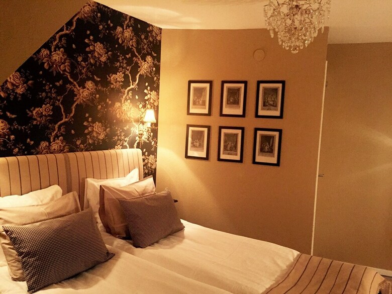 Hotell B�ckag�rden