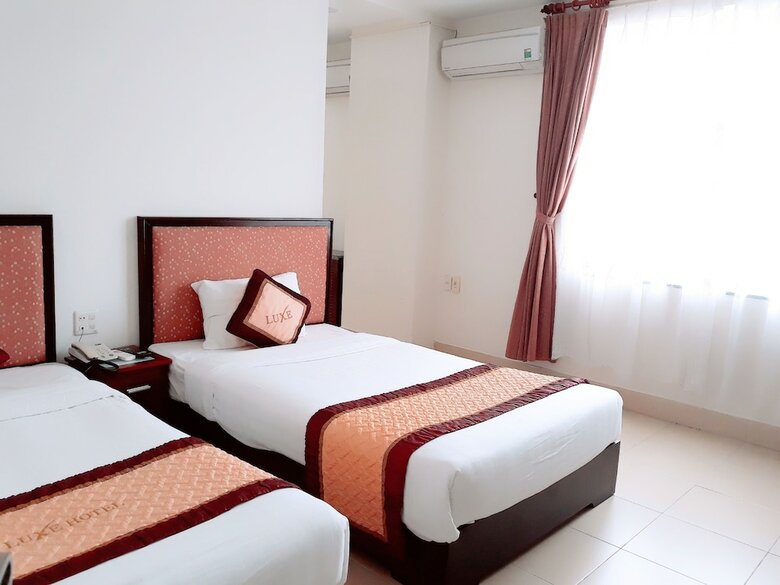 Luxe Hotel