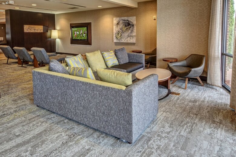Hotel Courtyard By Marriott Lima