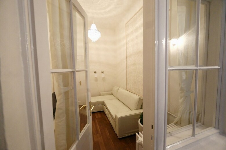 Dfive Apartments - Fashion Street
