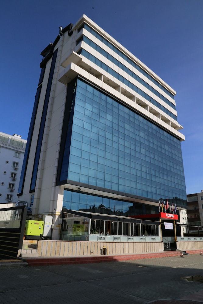 Hotel Konaks Otel