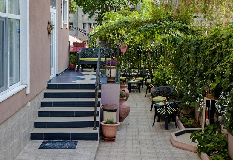 Ivano Hotel