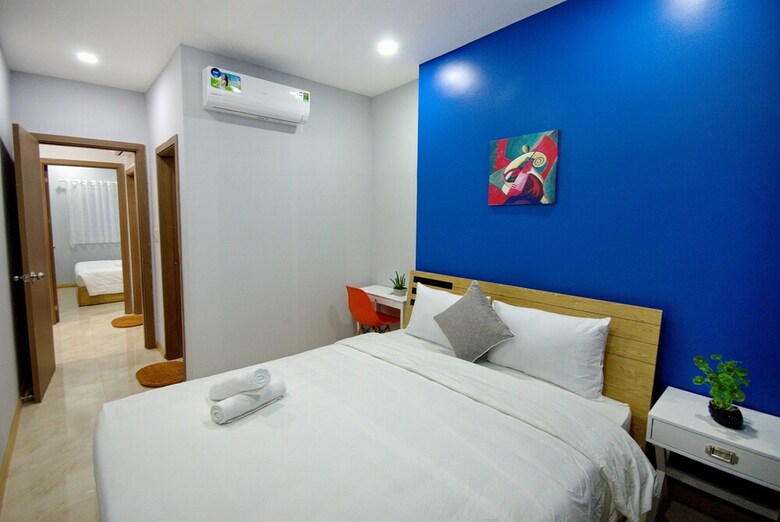 Handy Beachfront Apartment