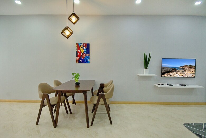 Handy Beachfront Apartment