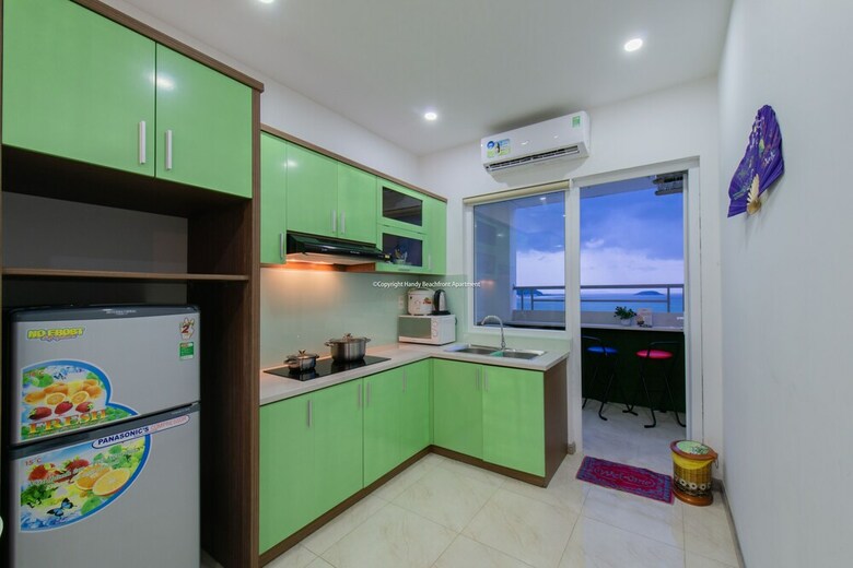 Handy Beachfront Apartment