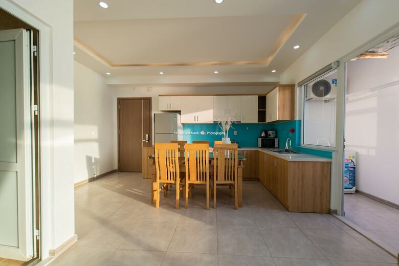 Handy Beachfront Apartment
