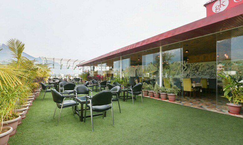 Hotel Treebo Trend Gk Conifer