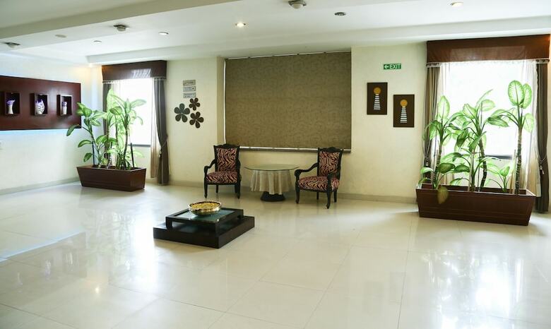 Hotel Treebo Trend Gk Conifer