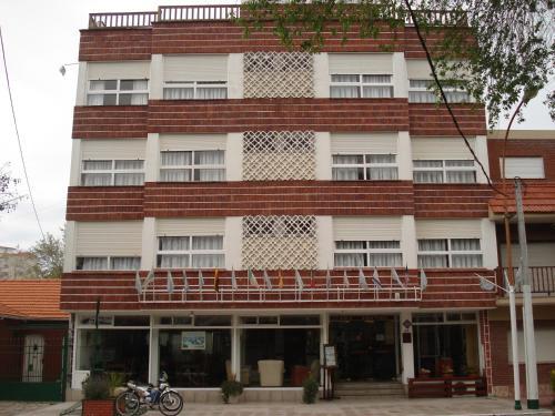 Lugra Hotel