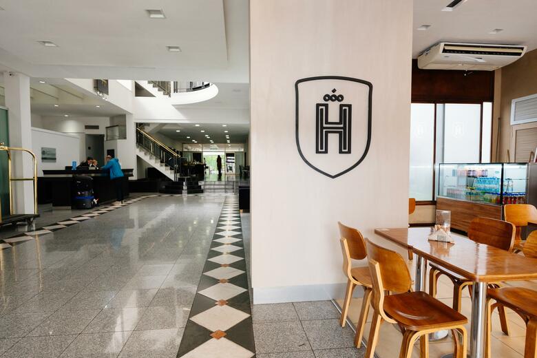 San Nicol�s Plaza Hotel