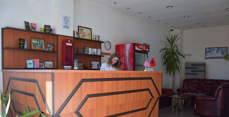 Hotel Denis