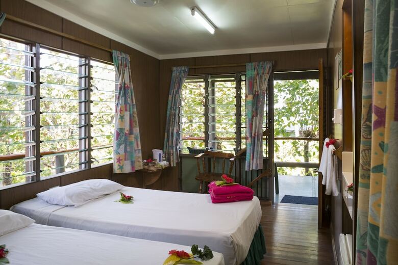 Hotel Beachcomber Island Resort