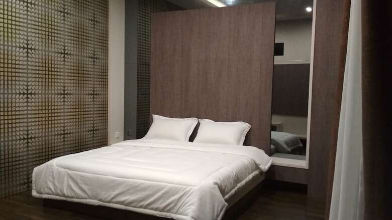 Villa Sleeprest - Diamond Palace