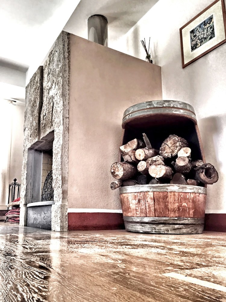 Montebelli Agriturismo & Country Hotel