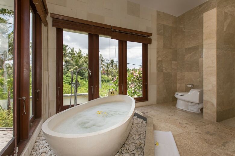 Villa Club Corner Residence By Nagisa Bali