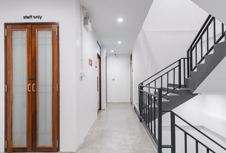 Hostal Tiny Taladnoi Hostel
