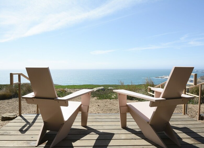 Hotel Timber Cove Resort