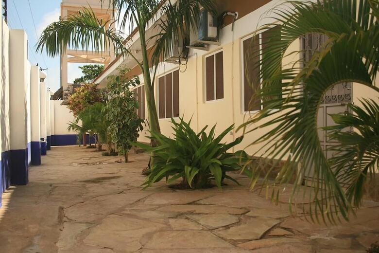 Hotel Bright Star Resort