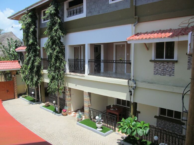 Hotel Bright Star Resort