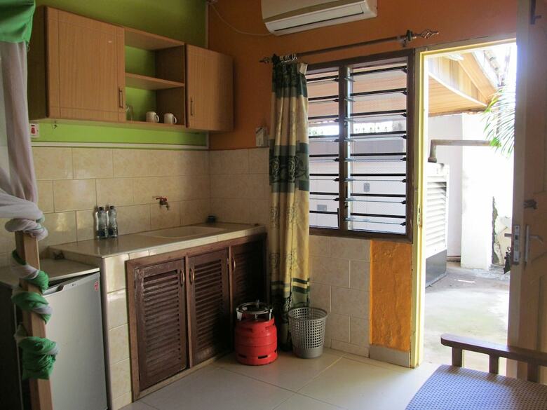 Hotel Bright Star Resort