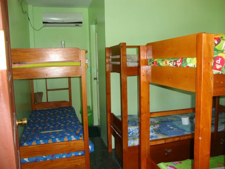 Hotel Luzmin Bh - Beachfront Cottages