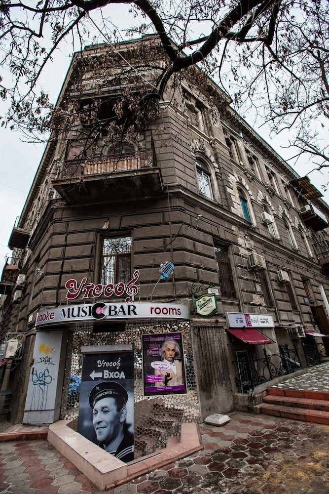Apartments Etazh