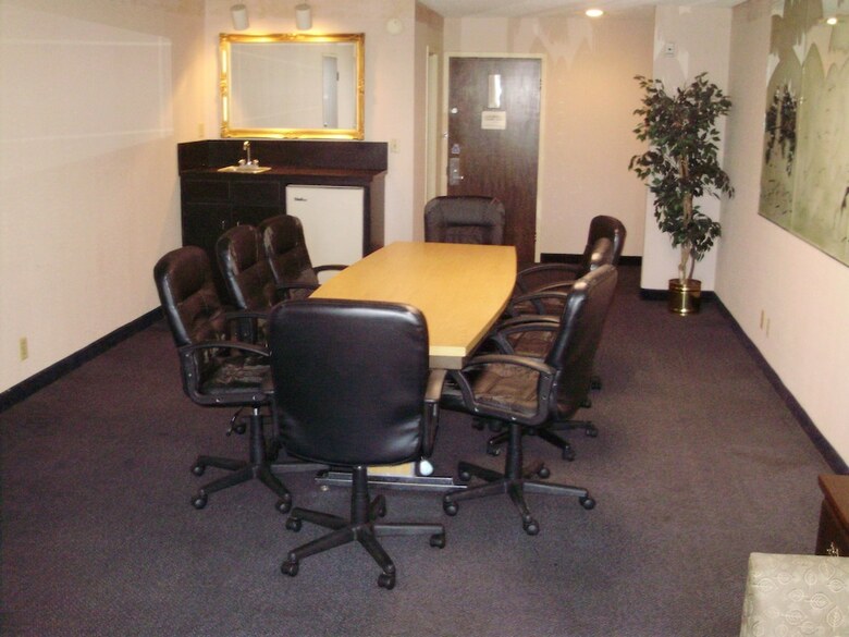 Hotel Trade Winds Central Inn
