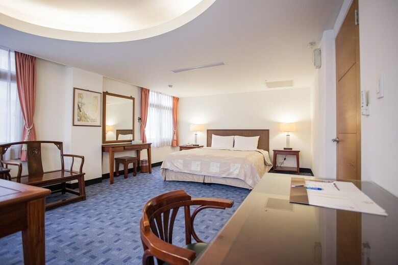 East Coast Hotel