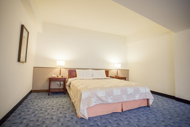 East Coast Hotel