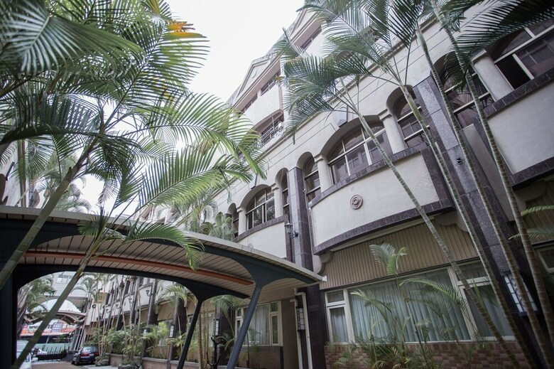 East Coast Hotel