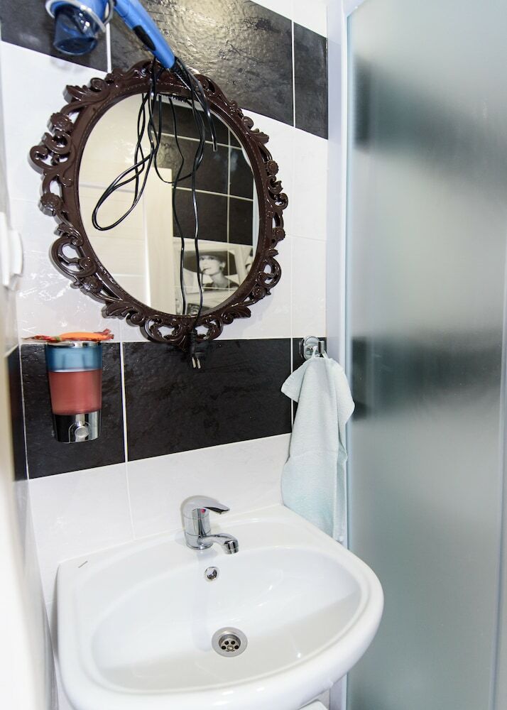 Hostal Hostel Svoi