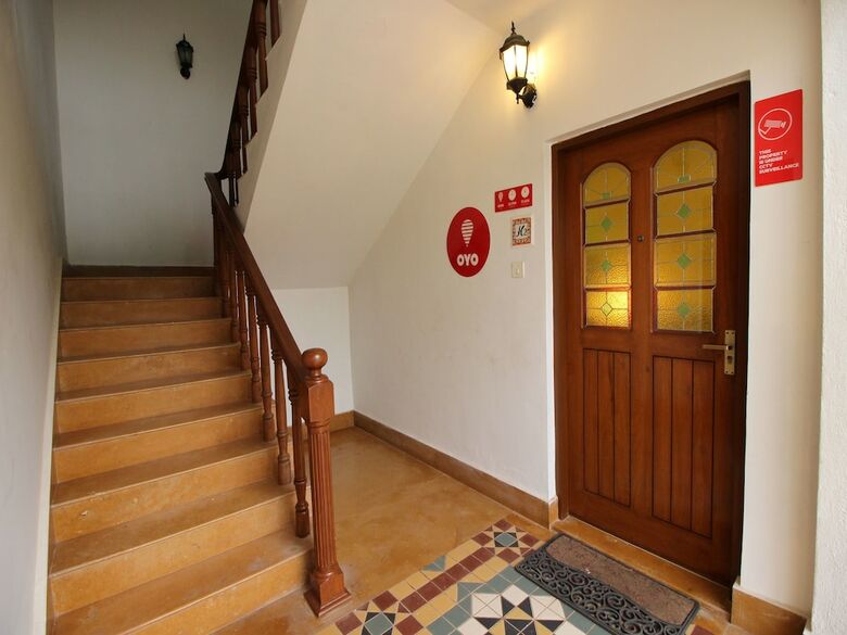 Villa Oyo 10041 Home Elegant 1bhk Colva